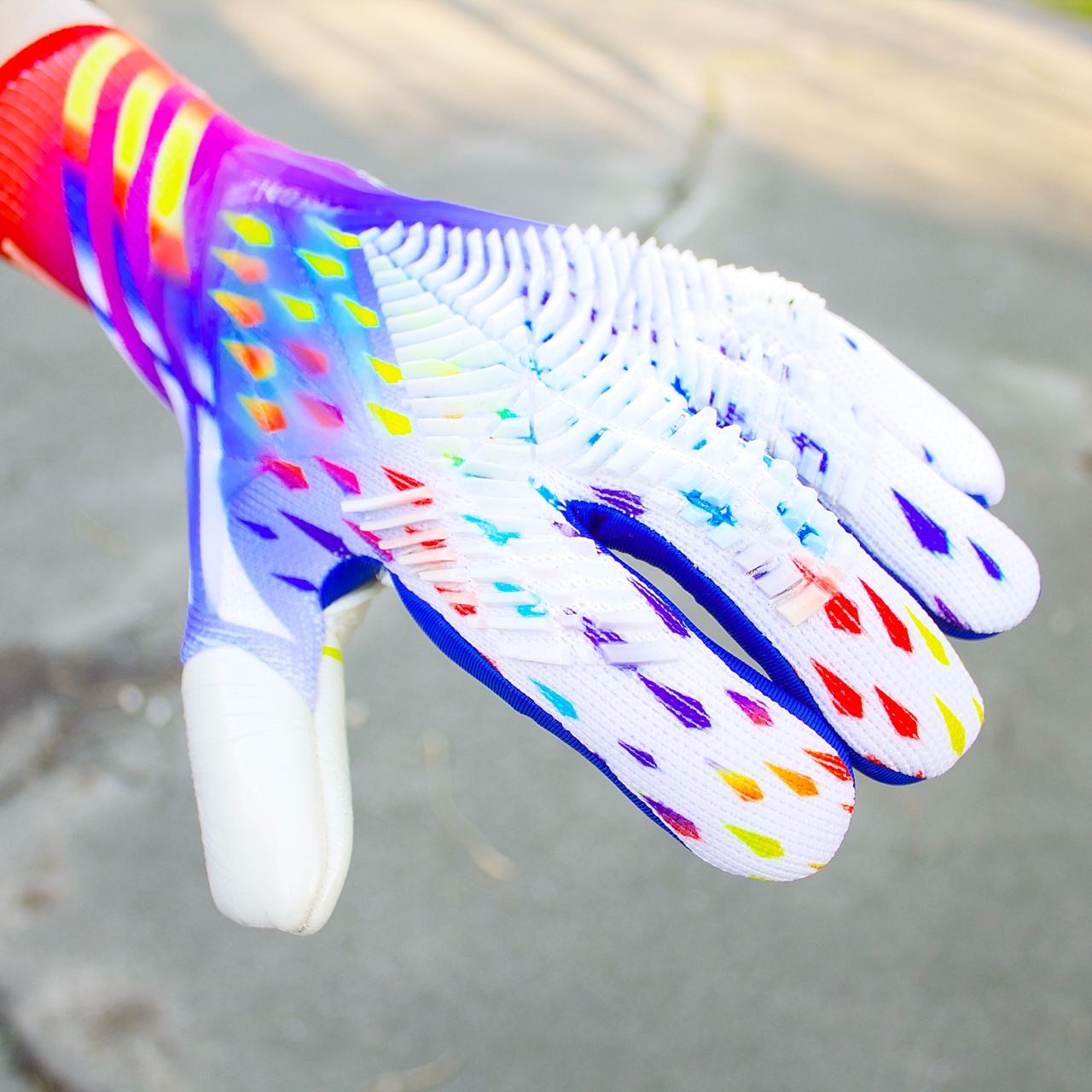 Воротарські рукавиці Predator 20 Pro