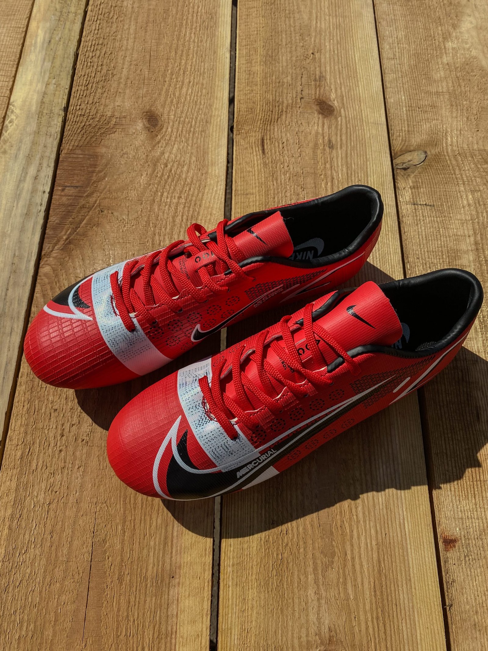 Бутси Mercurial