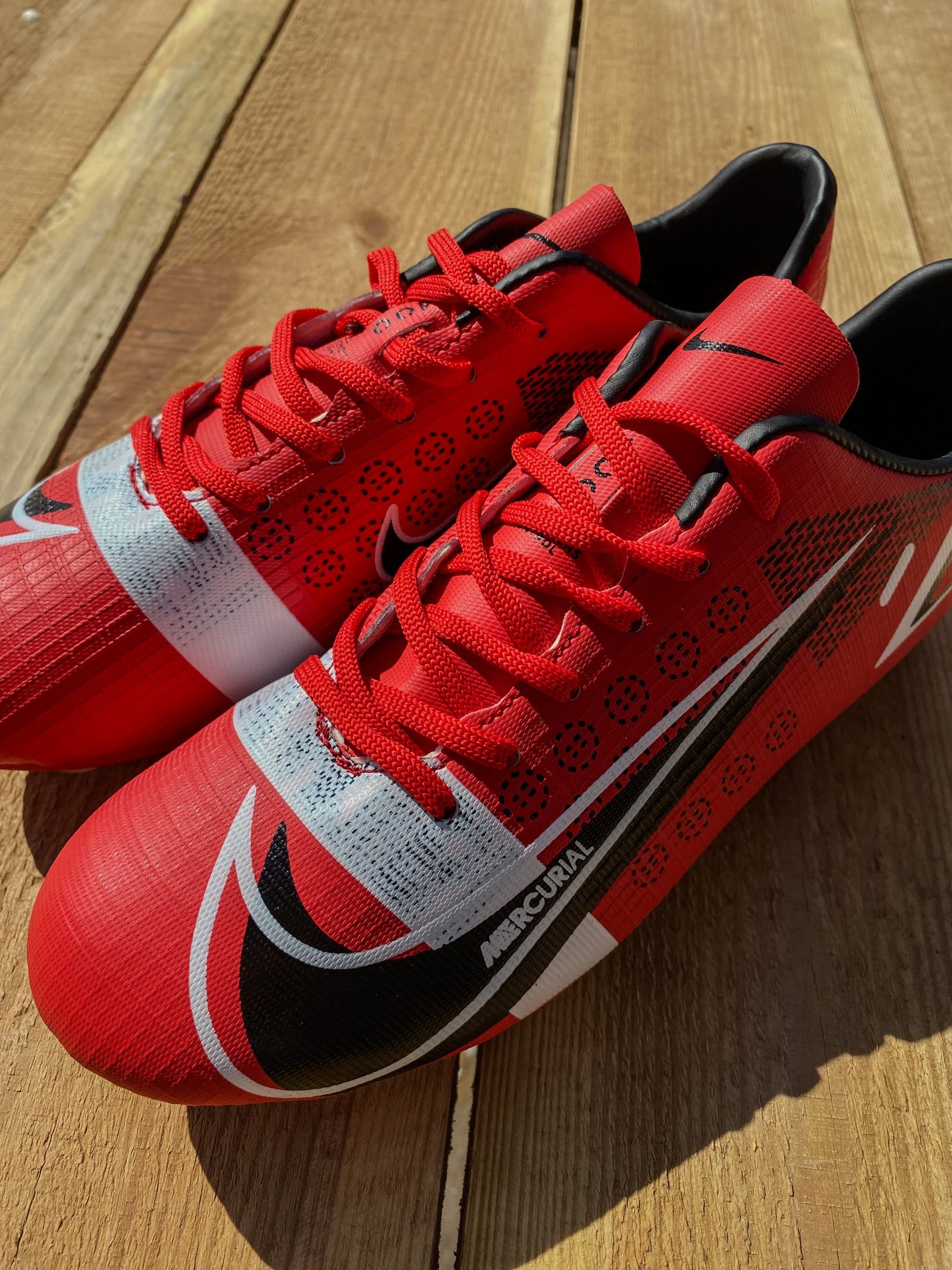 Бутси Mercurial