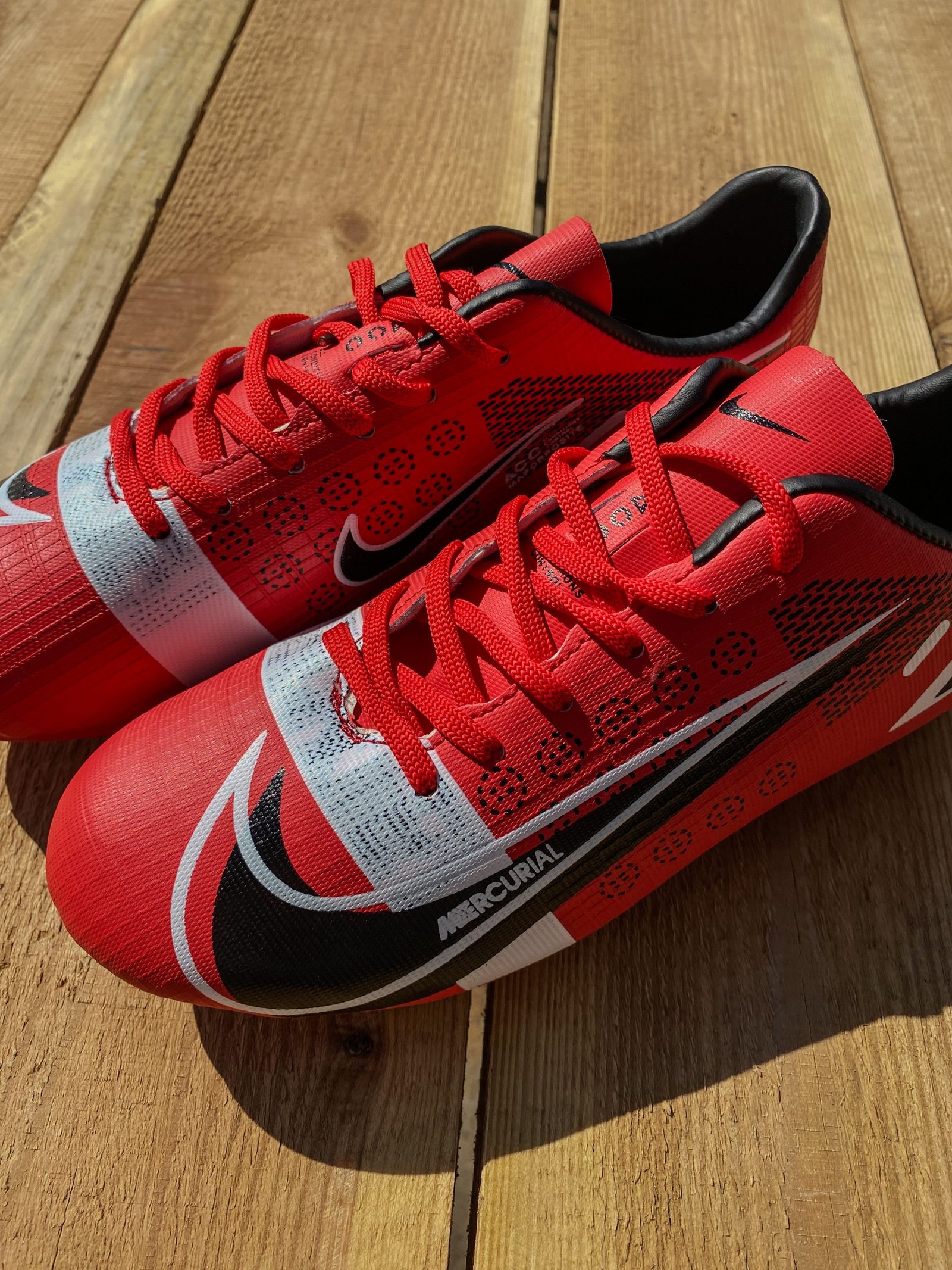 Бутси Mercurial