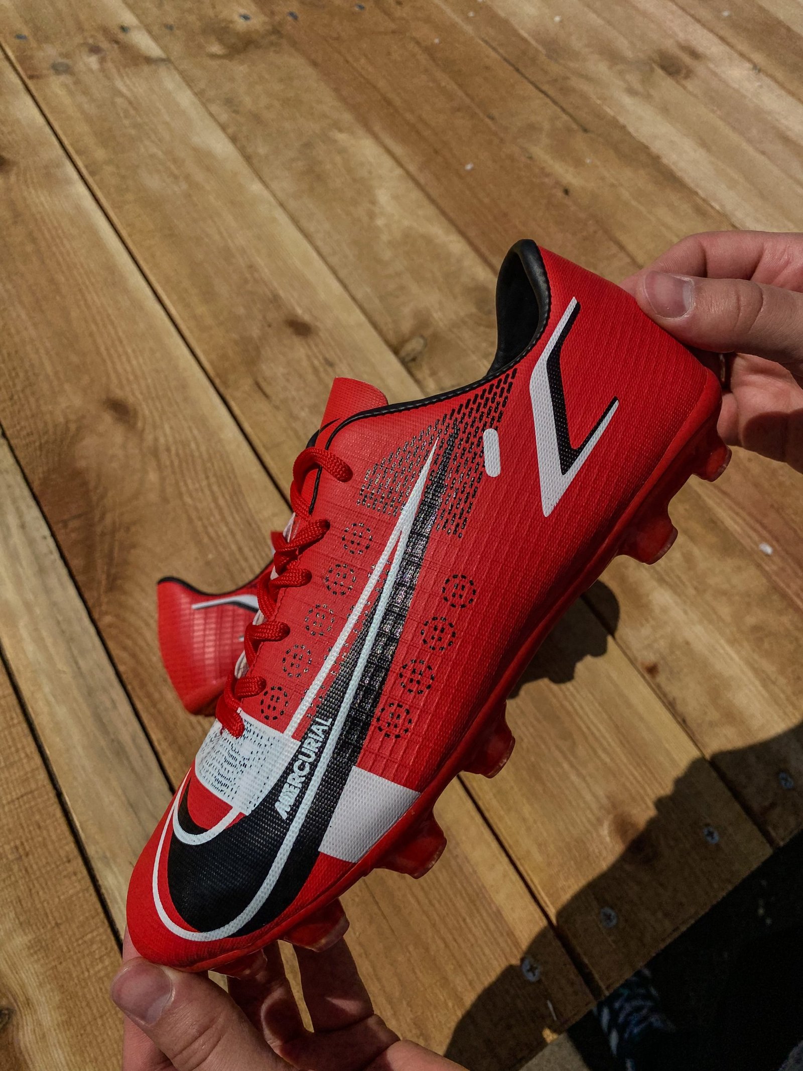 Бутси Mercurial