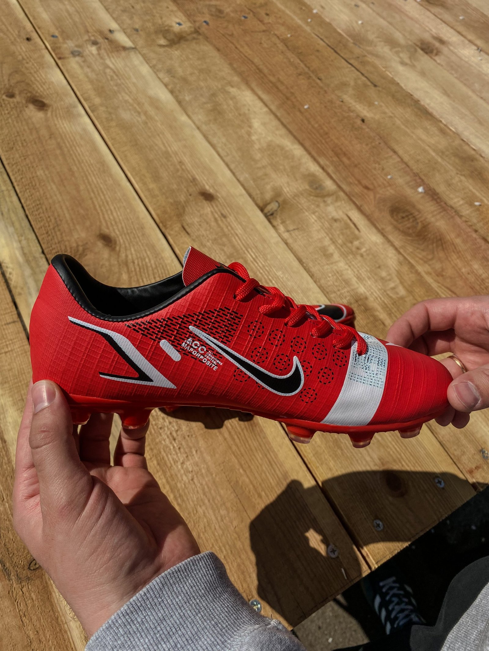 Бутси Mercurial