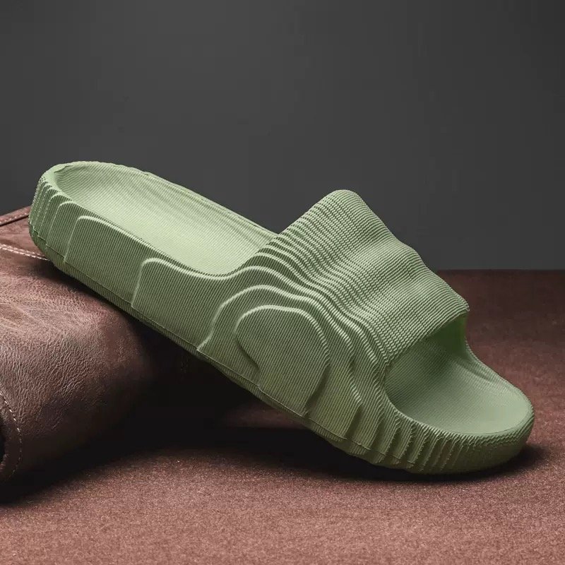 Шльопки Adilette зелені