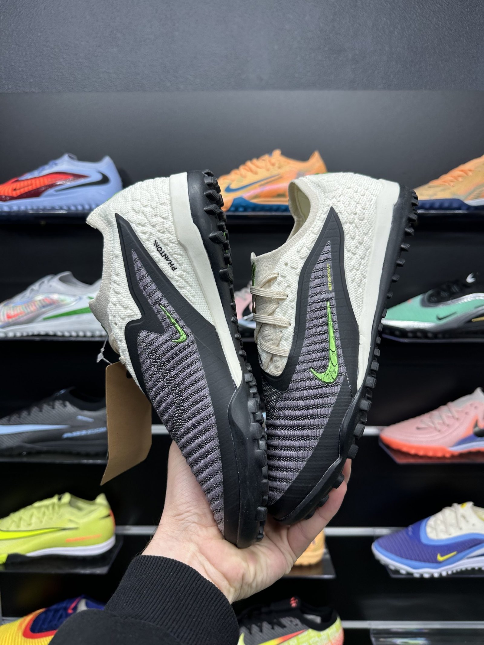 Сороконіжки Phantom GX 6 Black Mamba