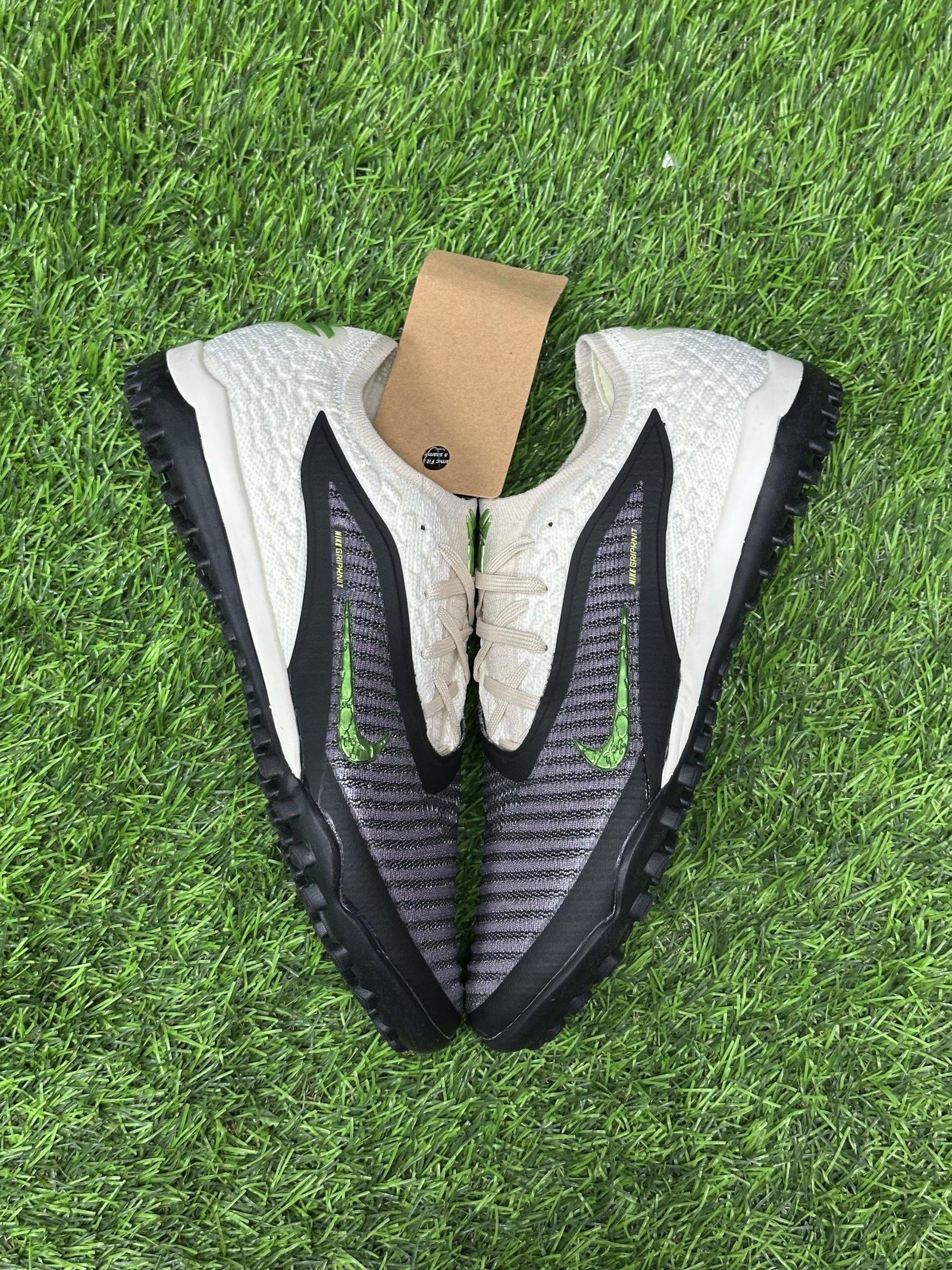 Сороконіжки Phantom GX 6 Black Mamba