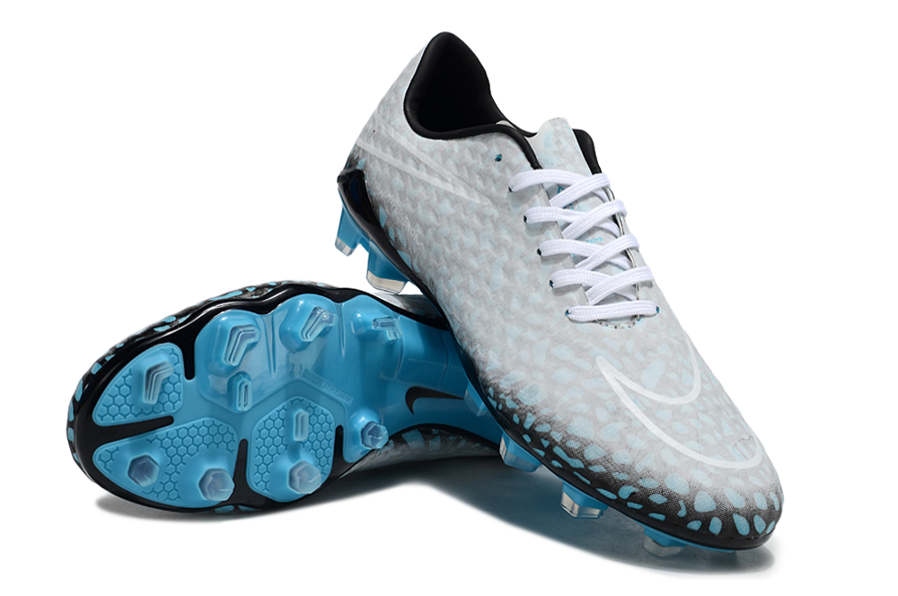 Бутси Hypervenom Phantom FG (змінюють колір)