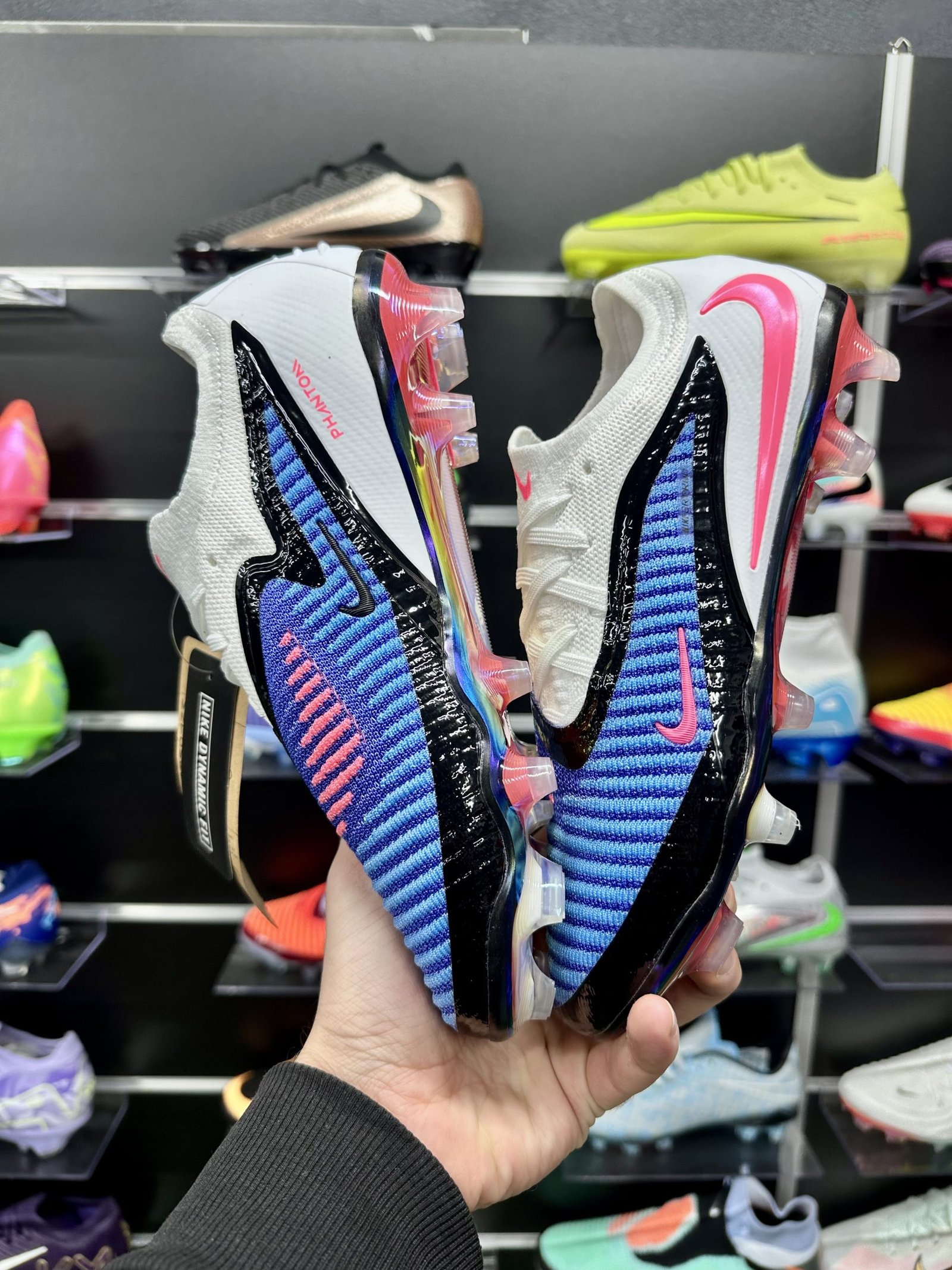 Бутси Phantom 6 Elite FG Attack pack