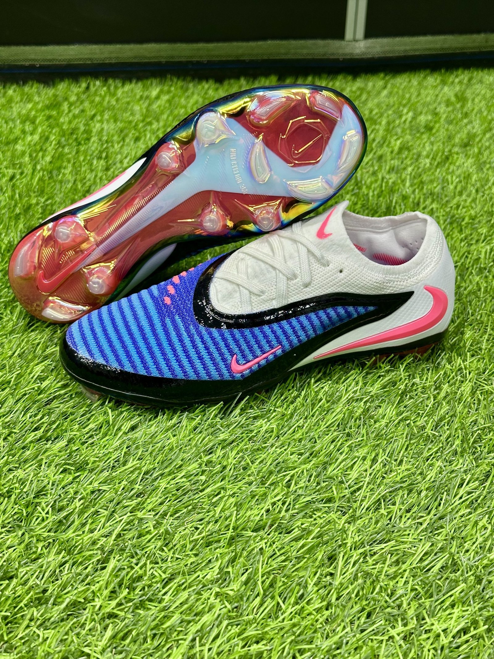 Бутси Phantom 6 Elite FG Attack pack