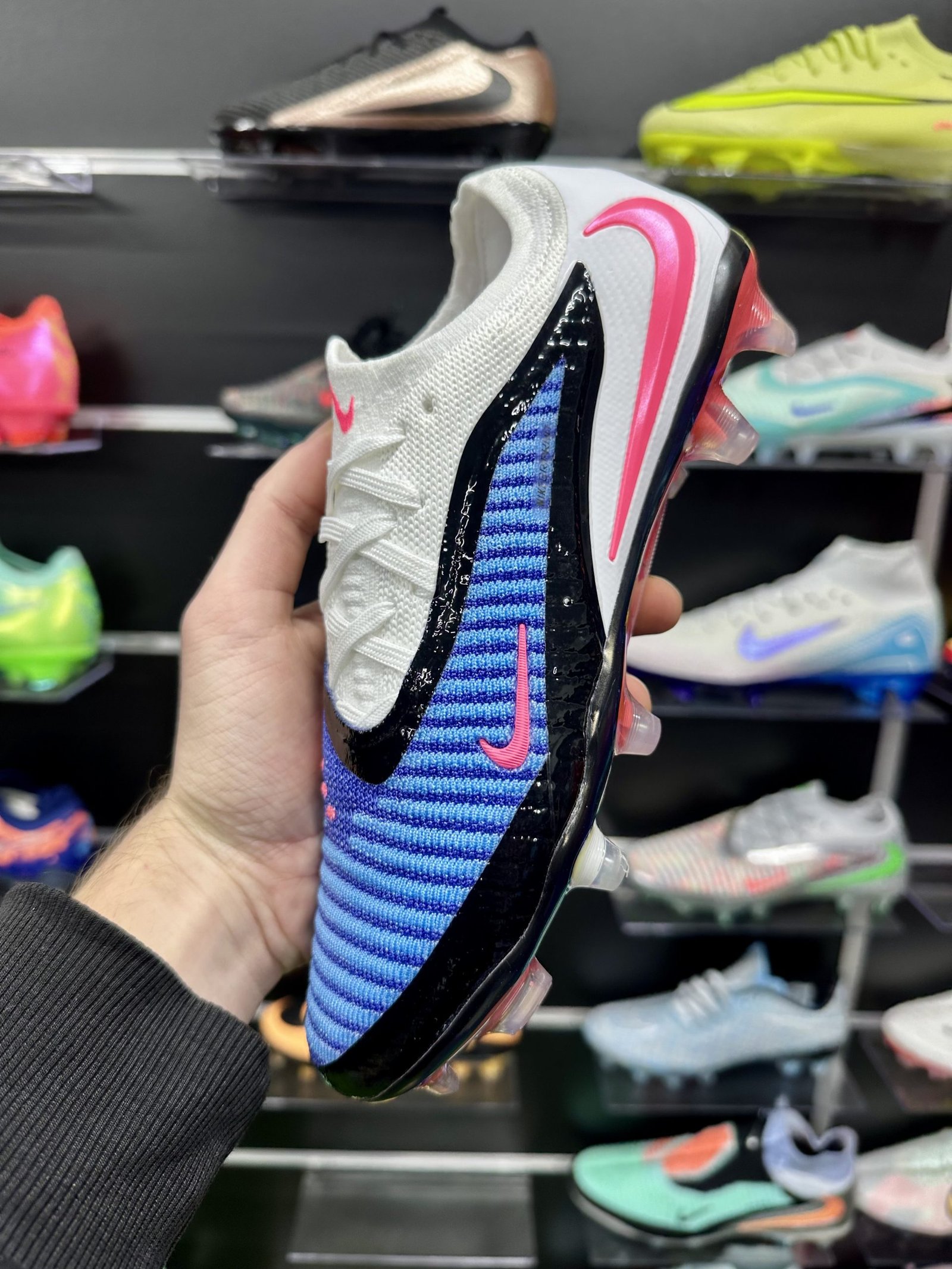 Бутси Phantom 6 Elite FG Attack pack