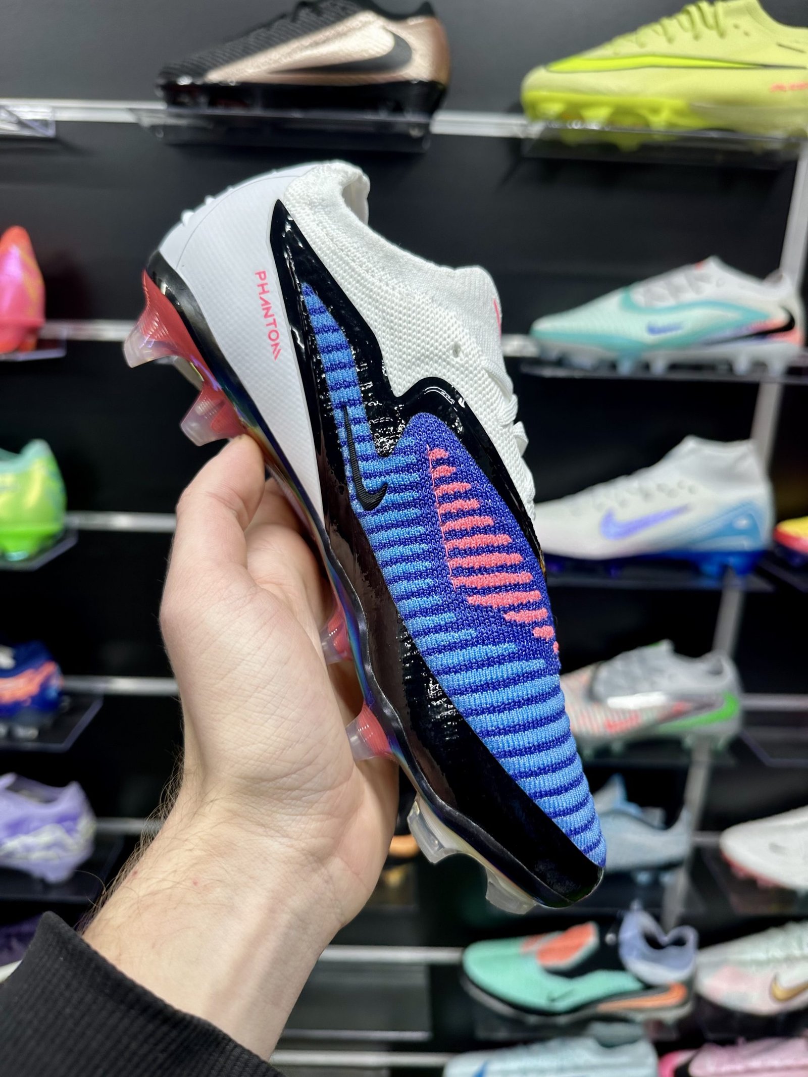 Бутси Phantom 6 Elite FG Attack pack