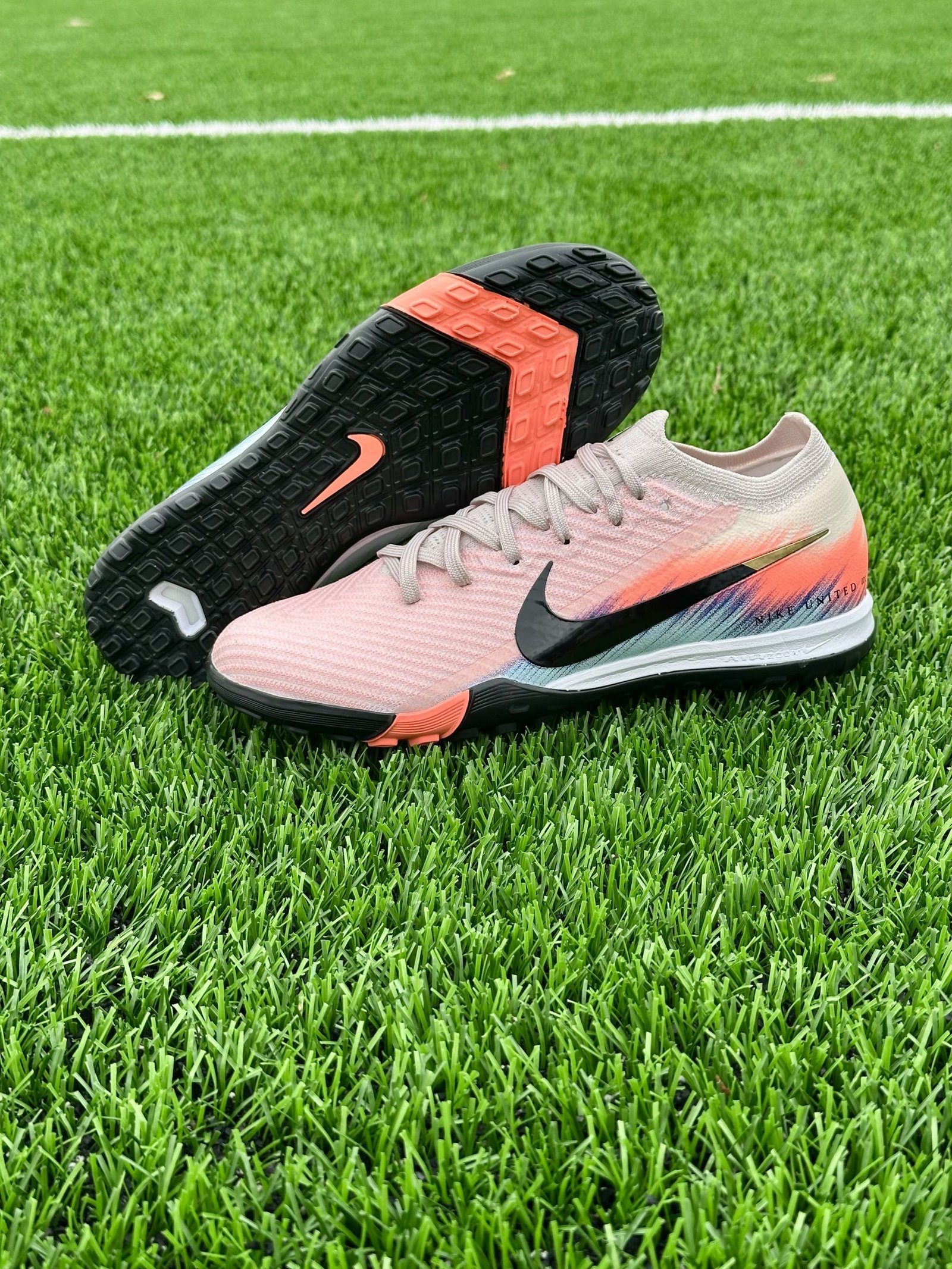 Сороконіжки Air Zoom Vapor 16 TF