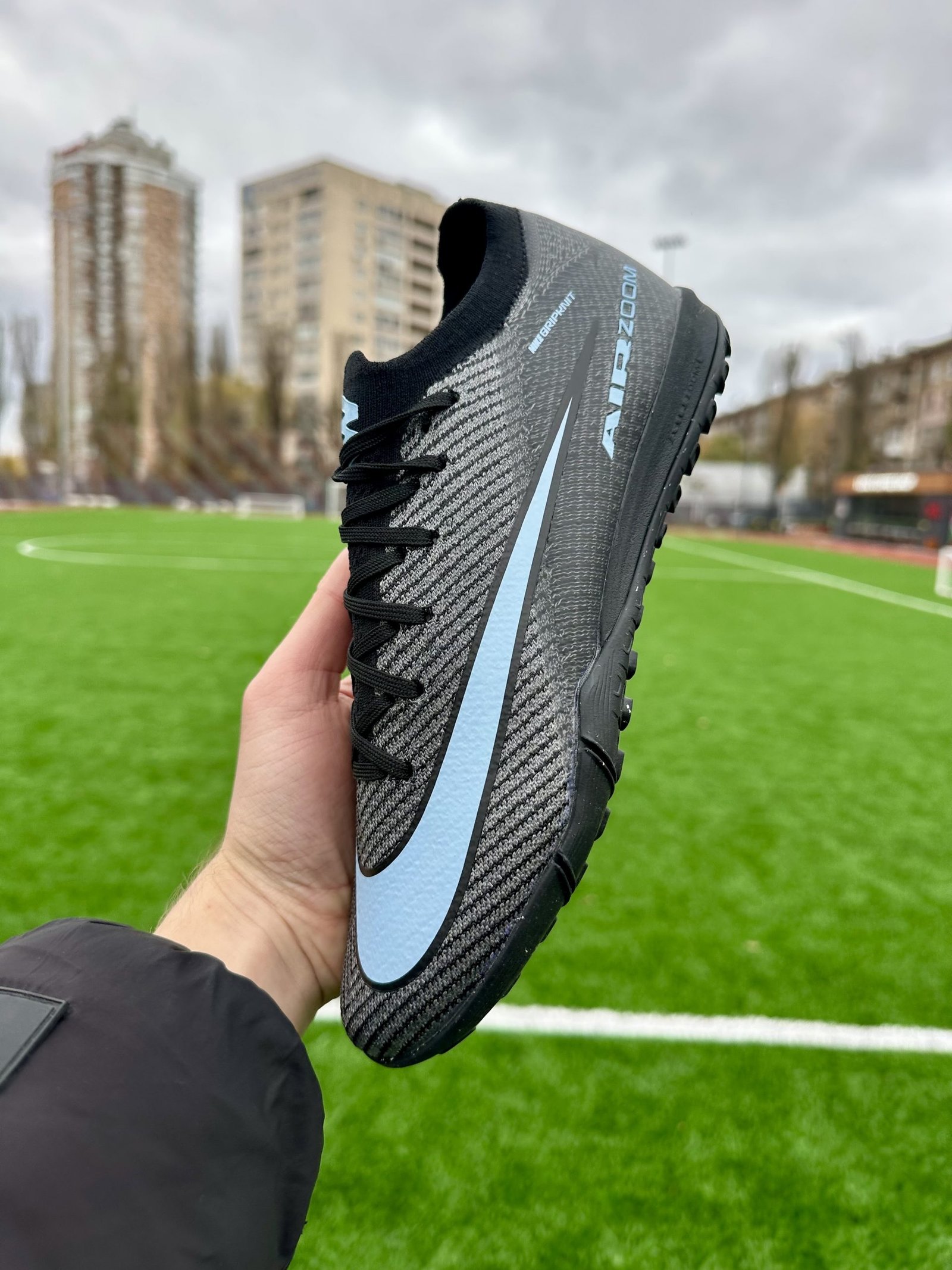 Сороконіжки  Air Zoom Vapor 16 TF