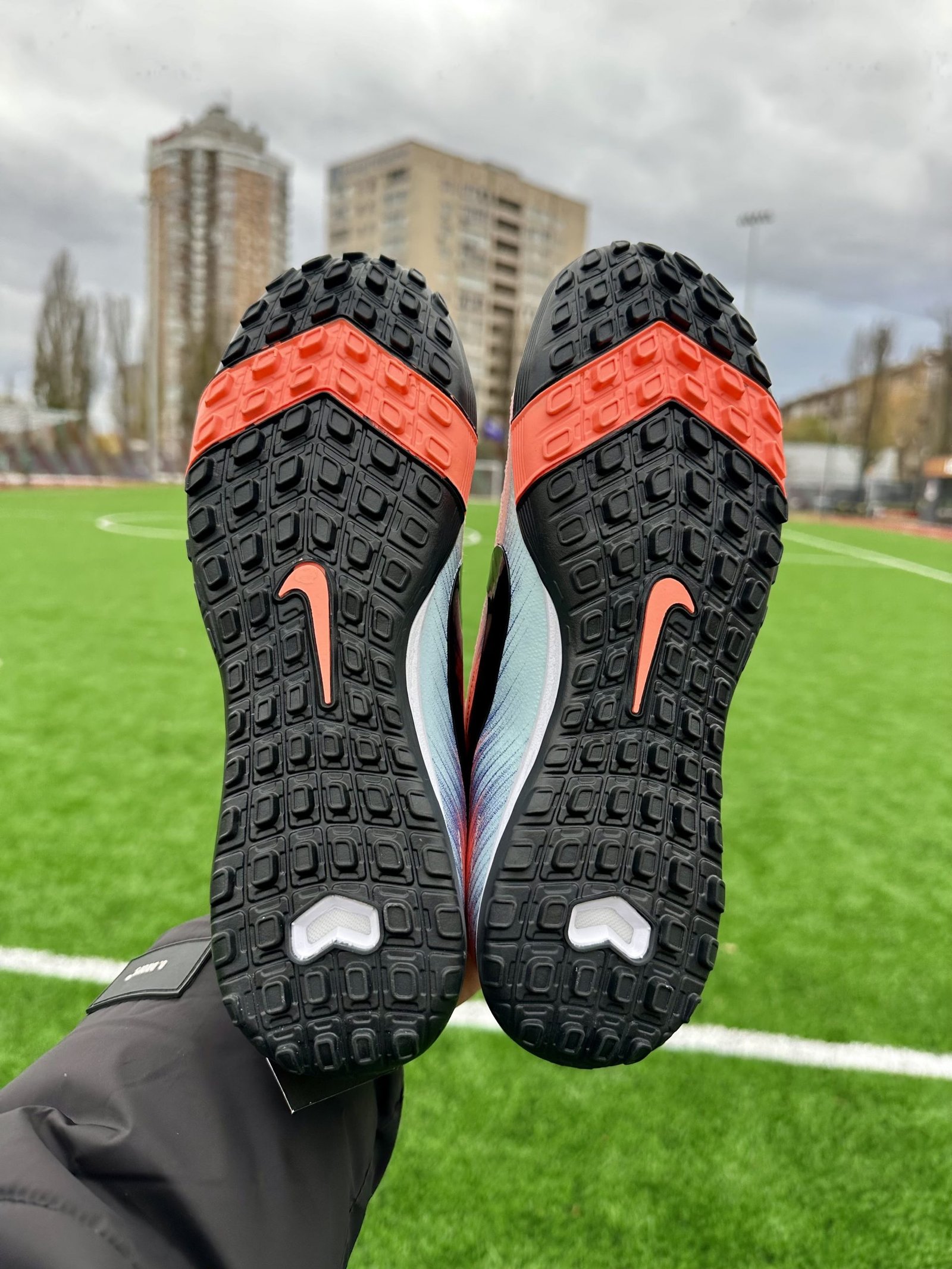 Сороконіжки Air Zoom Vapor 16 TF