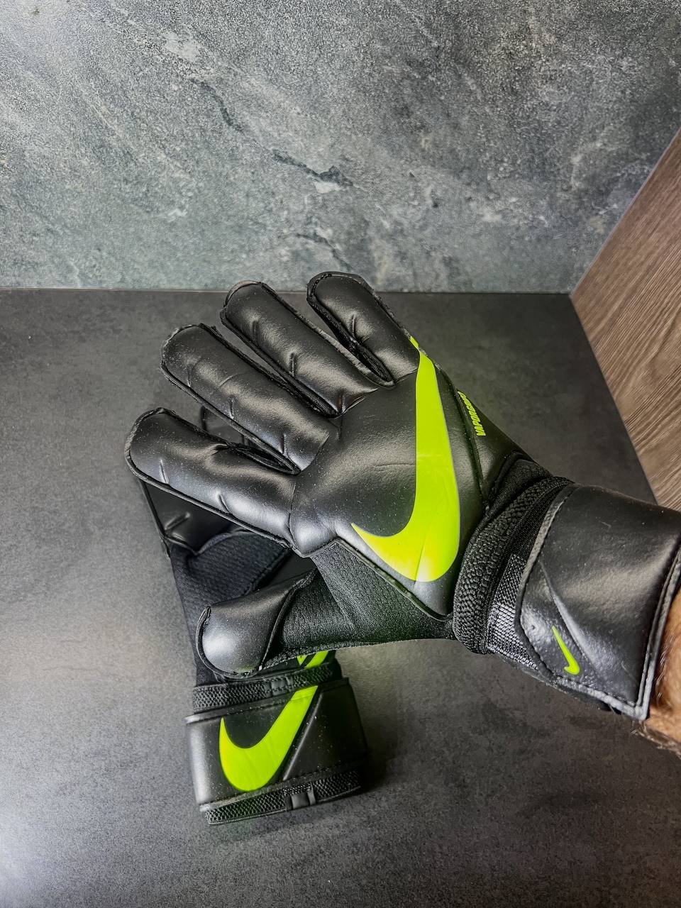 Воротарські рукавички Vapor Grip 3