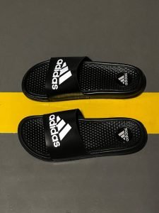 Шльопки масажні чорно-білі