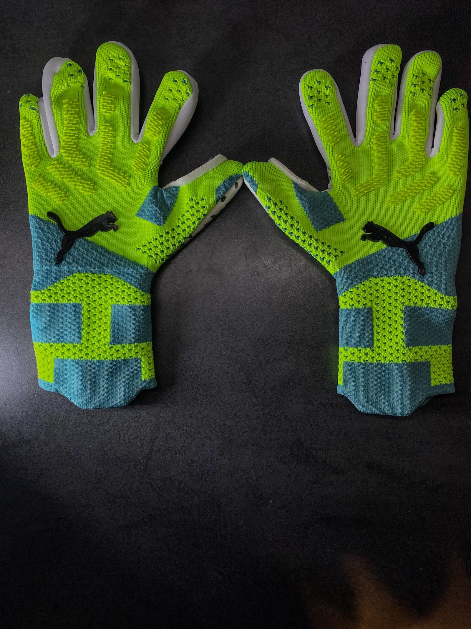 Воротарські рукавиці  FUTURE Ultimate