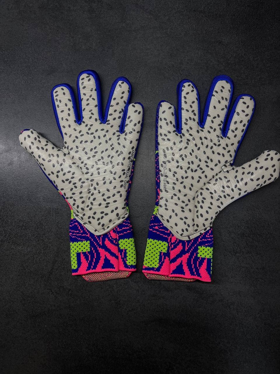 Воротарські рукавиці FUTURE Ultimate