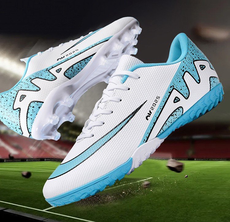 Cороконіжки Tezaz Turf Ground