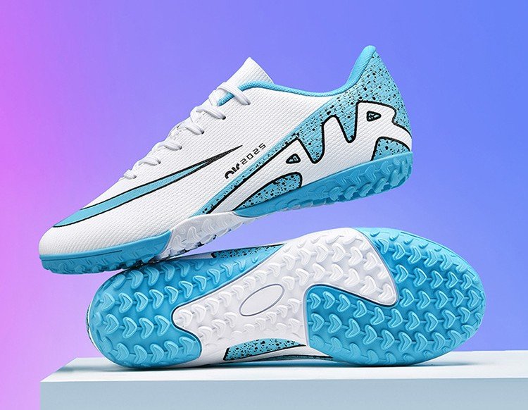 Cороконіжки Tezaz Turf Ground