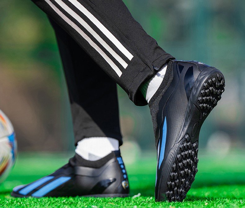 Сороконіжки Cryfzasat Turf Ground