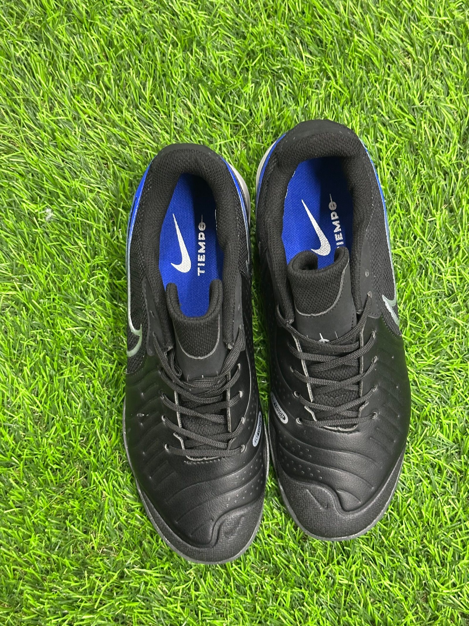 Футзалки Tiempo Legend 10 TF