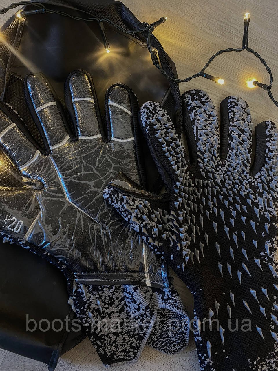 Воротарські рукавиці Predator 20 Pro