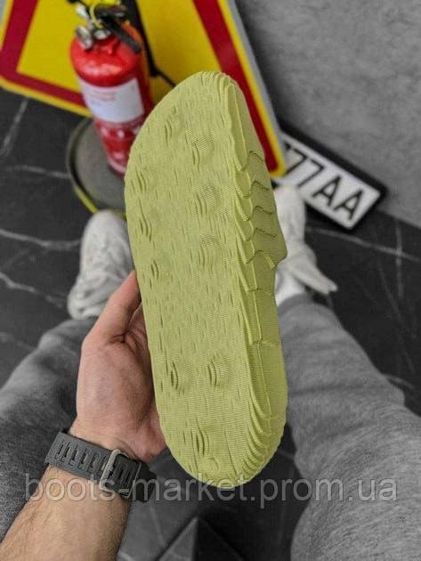 Шльопки ізі Adilette Beige зелені Бежеві тапки Ізі Слайд плескання